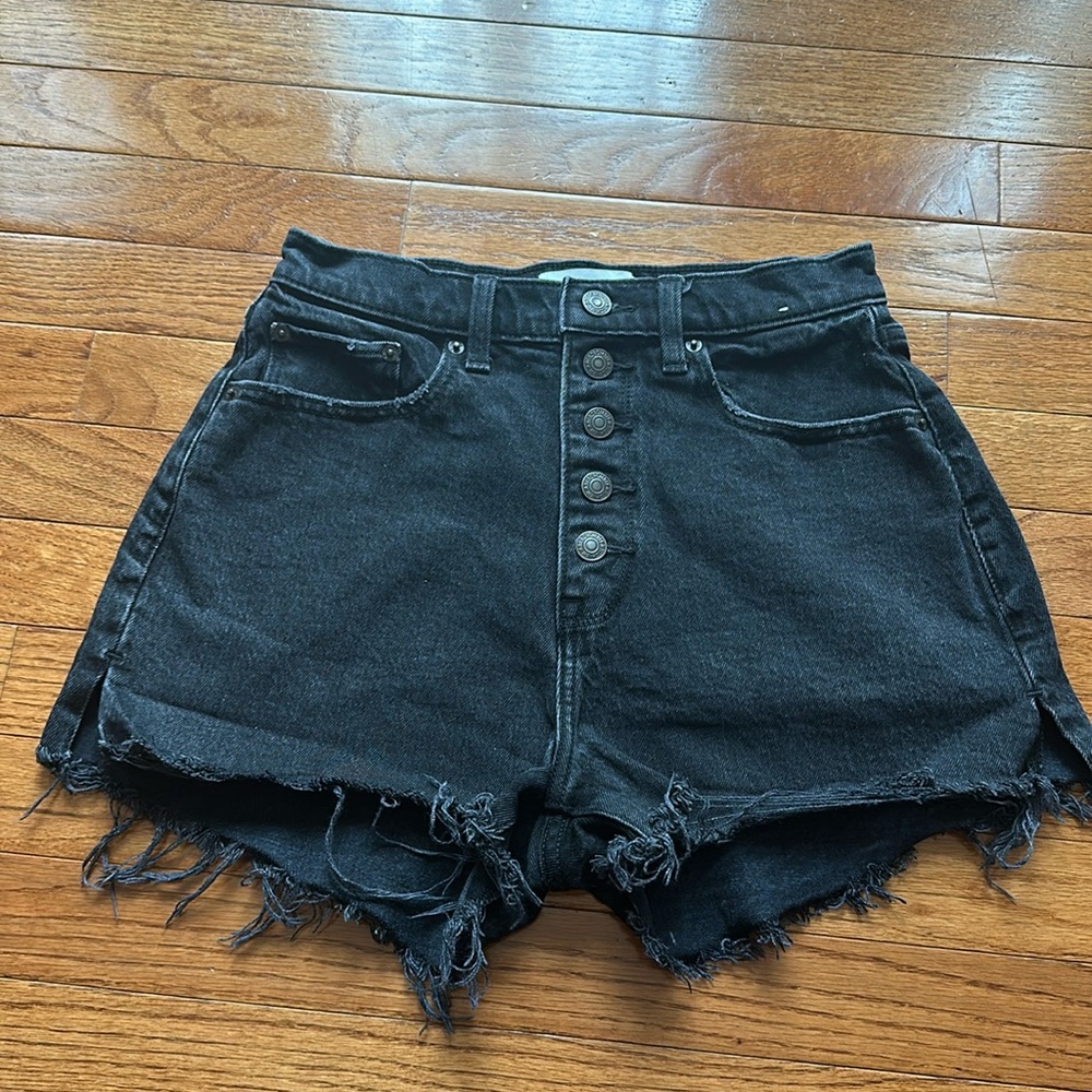 Abercrombie & Fitch black denim shorts size 26